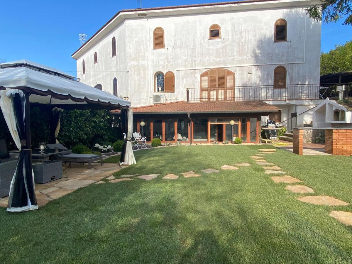 Villa Spartano Sant'Agata Sui Due Golfi Massalubrense มัสซาลูเบรนเซ ภายนอก รูปภาพ